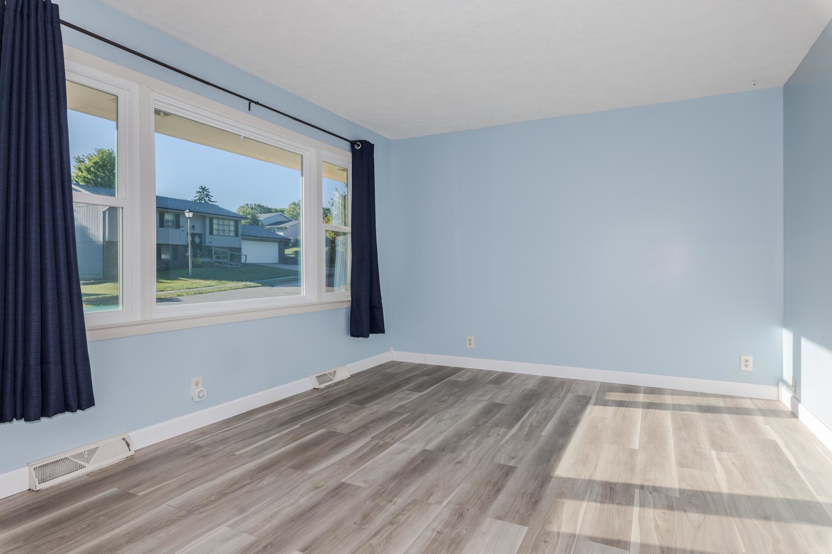 703 Lara Road Property Photo 14