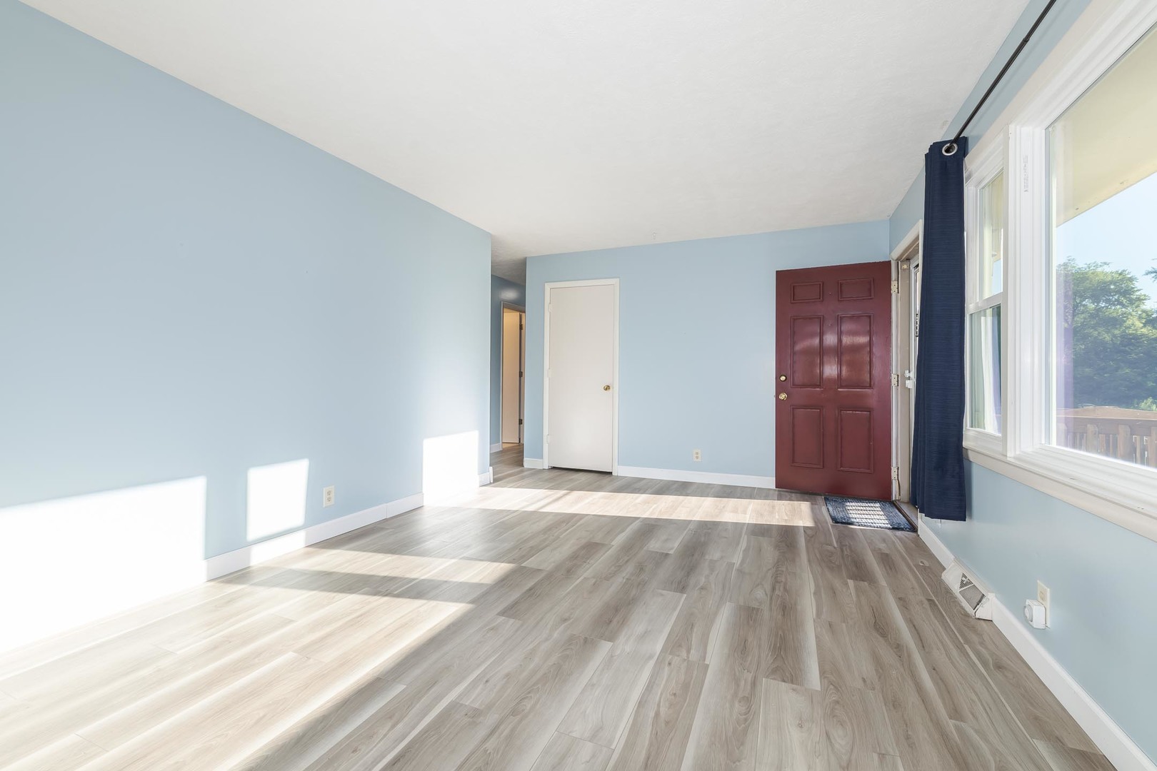 703 Lara Road Property Photo 16