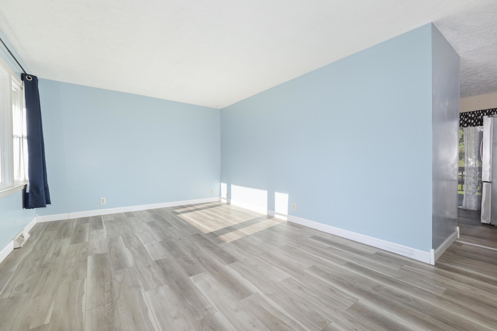 703 Lara Road Property Photo 17