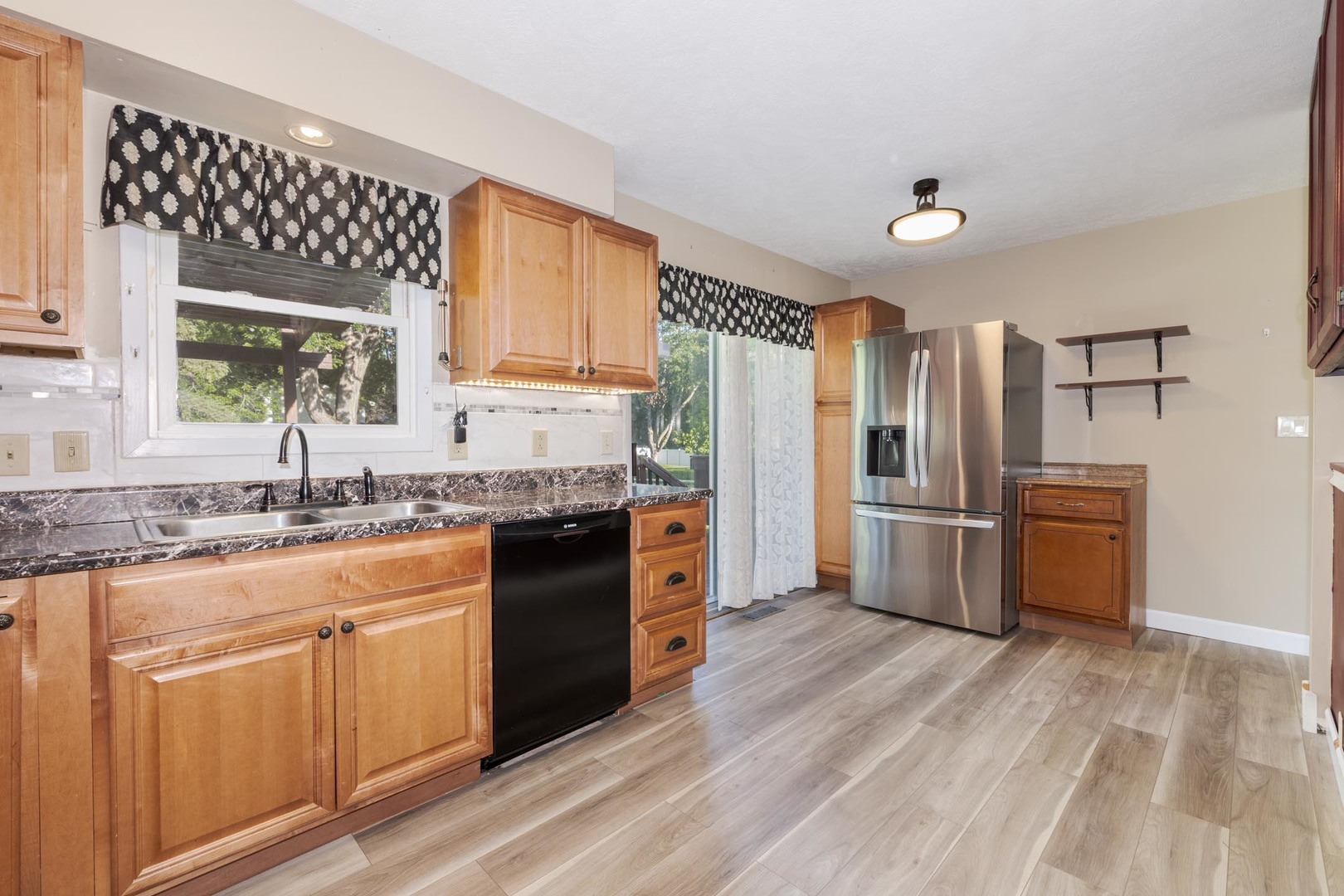 703 Lara Road Property Photo 21