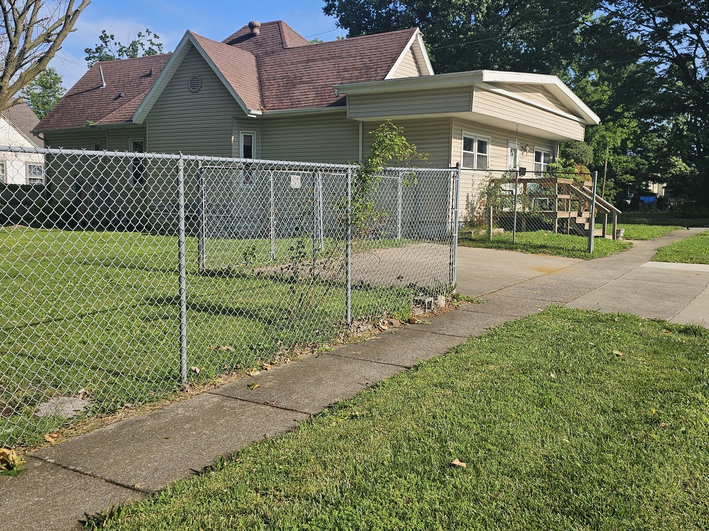 401 S 20th Street Property Photo 1