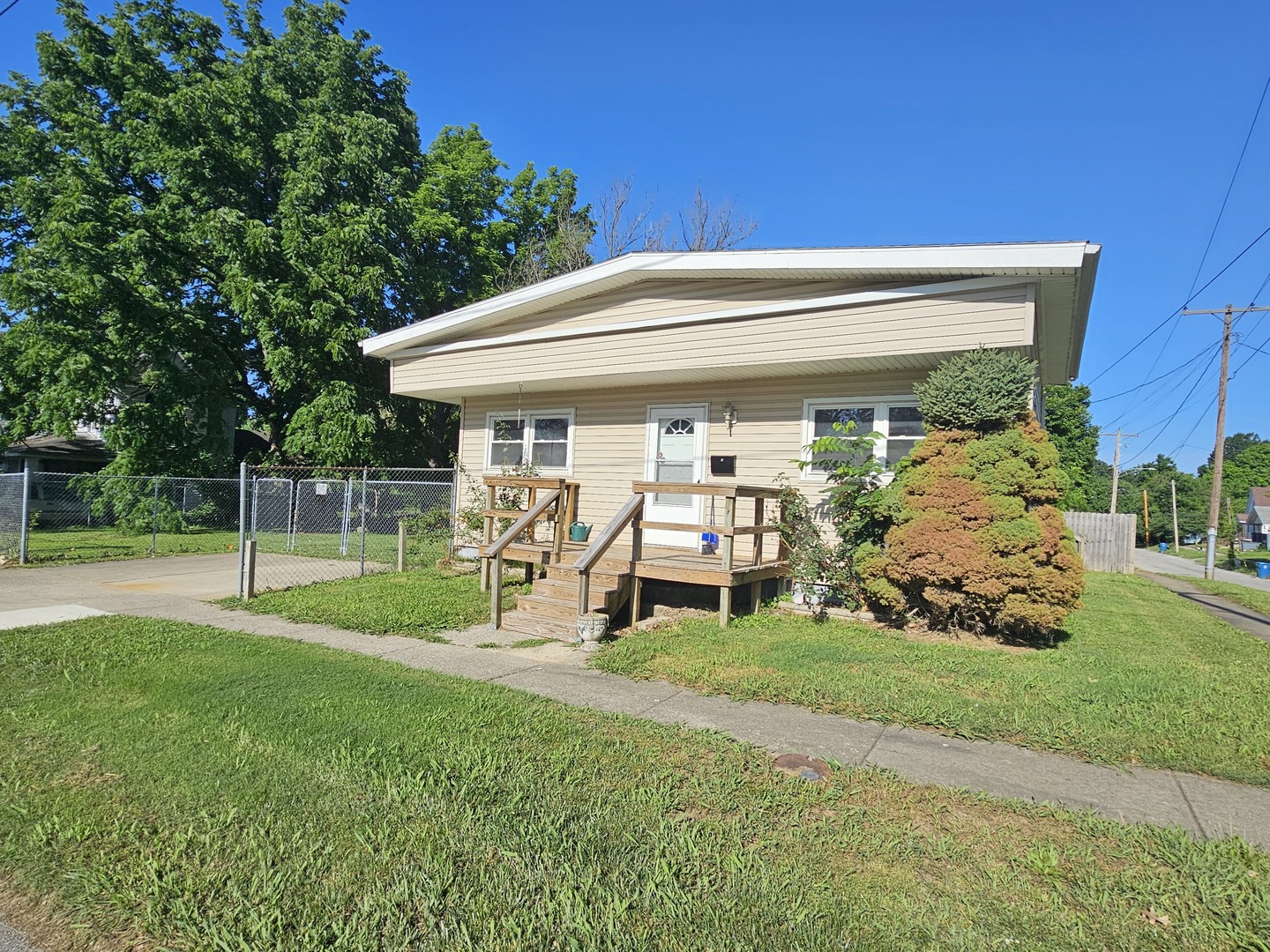 401 S 20th Street Property Photo 4