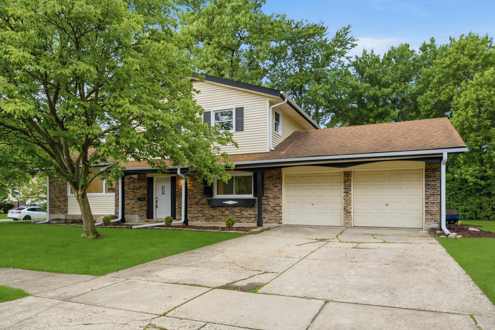 17636 Baker Avenue Property Photo 1