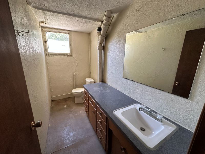809 11th Street Property Photo 12