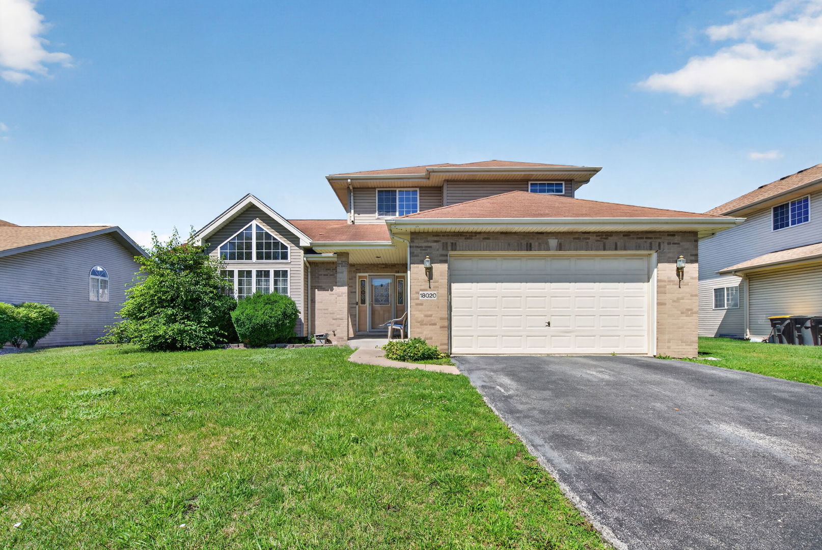 18020 Charlotte Drive Property Photo 2