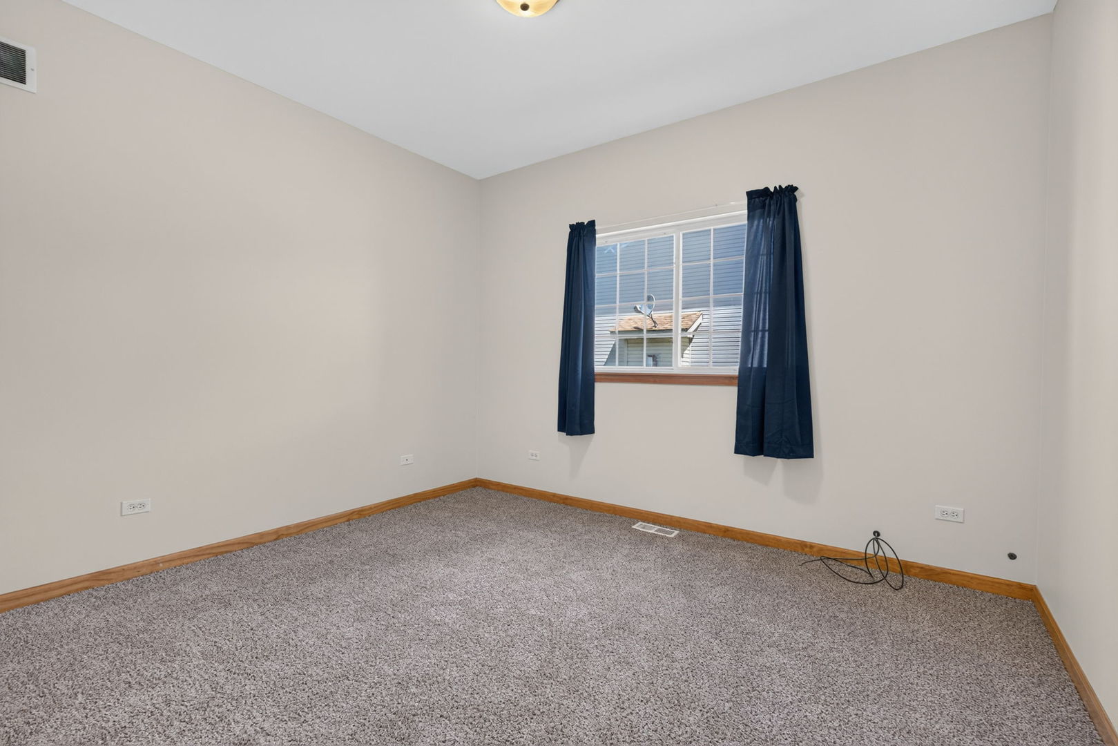 18020 Charlotte Drive Property Photo 26