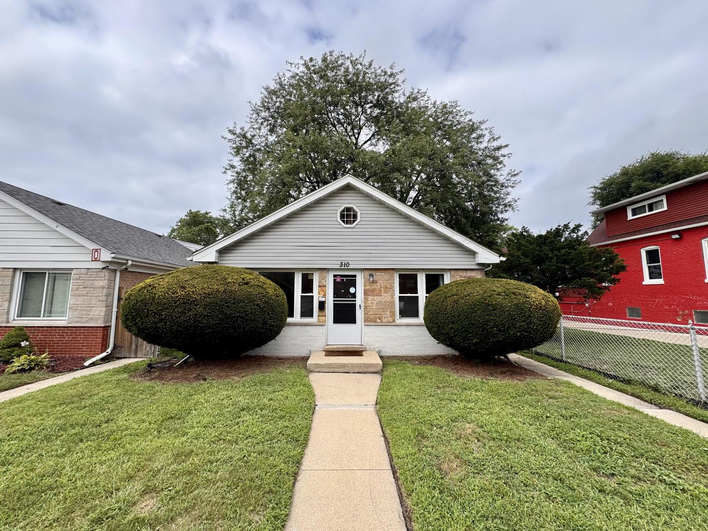 310 155th Place Property Photo