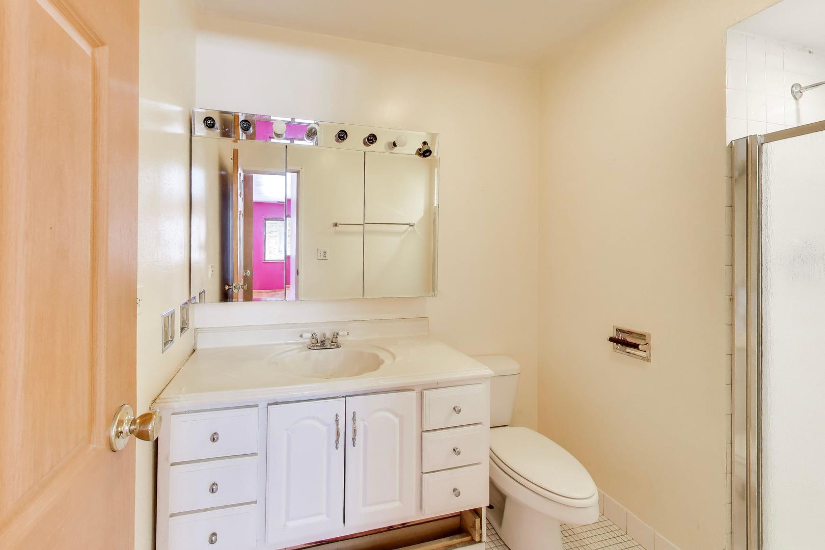 7908 W North Avenue 201c Property Photo 13