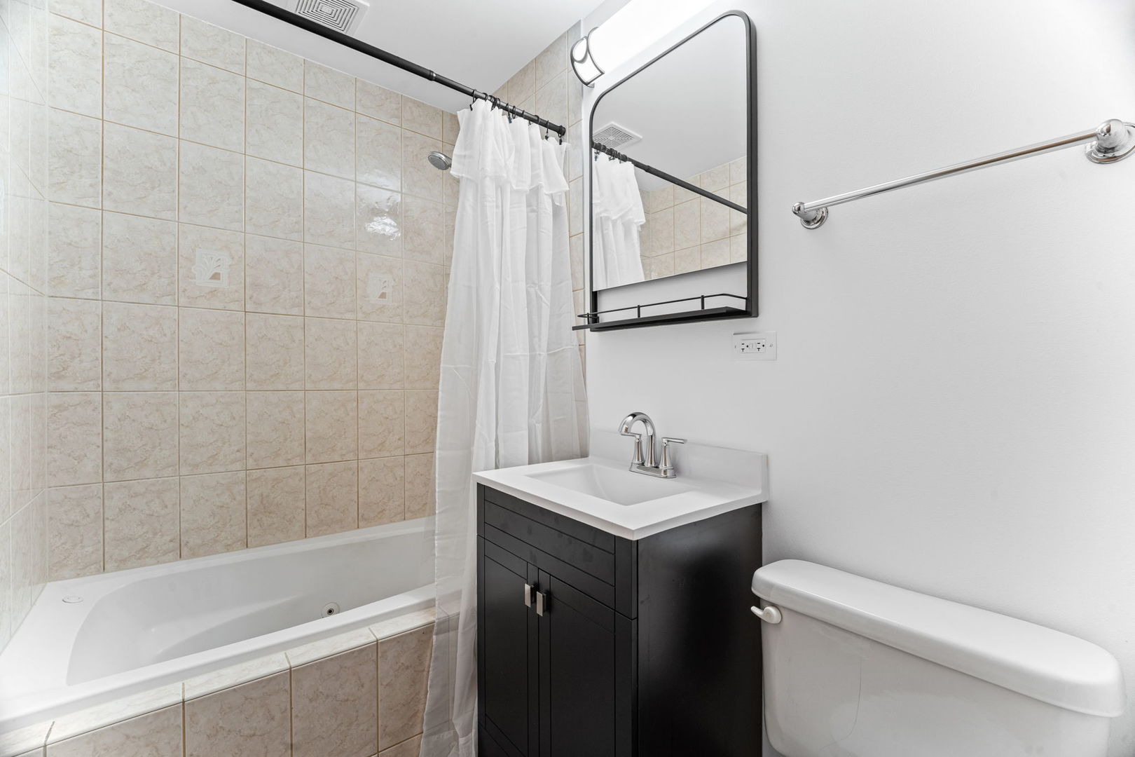 2429 Crystal Lane 2d Property Photo 12