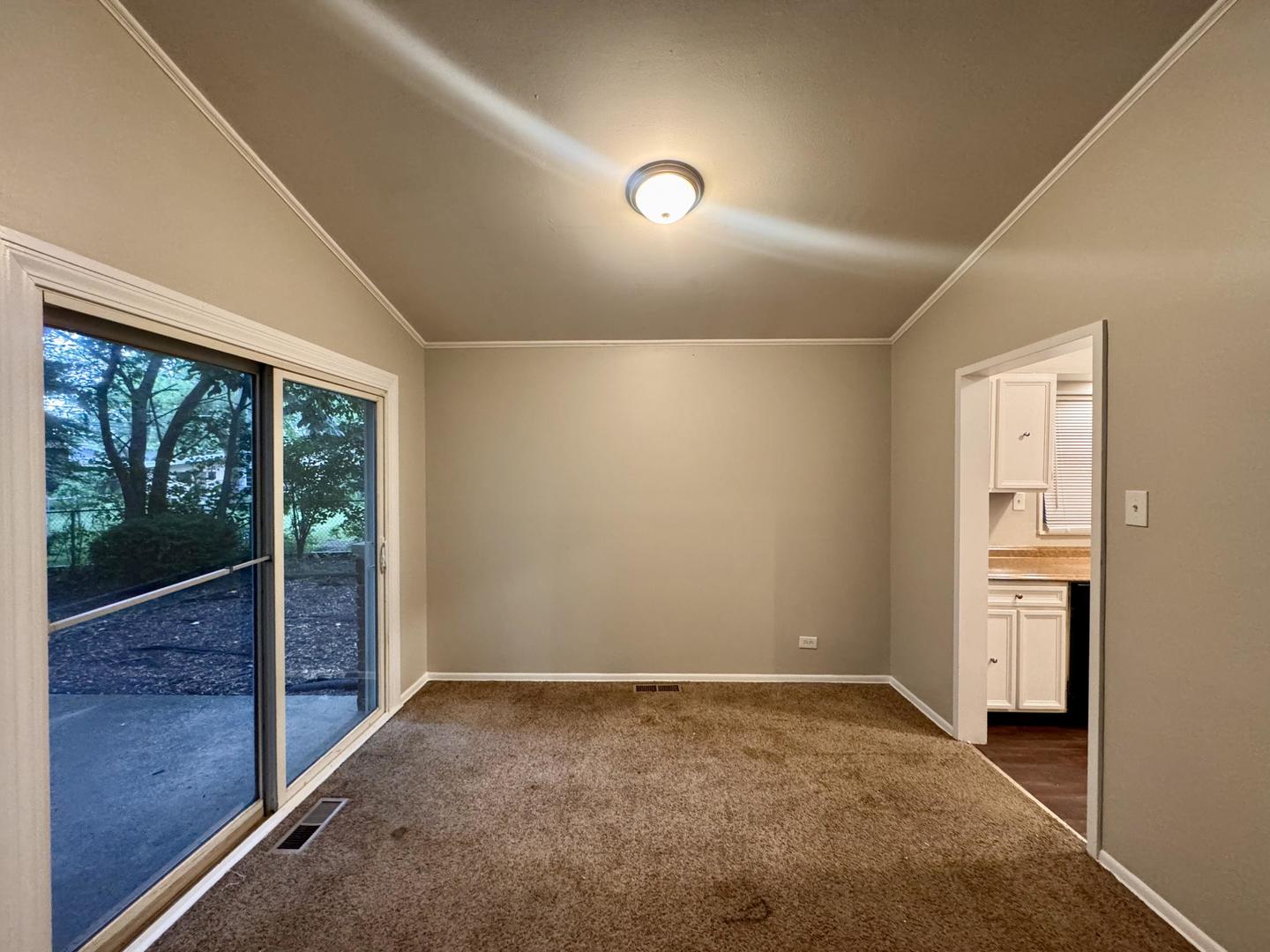 129 Warwick Street Property Photo 4