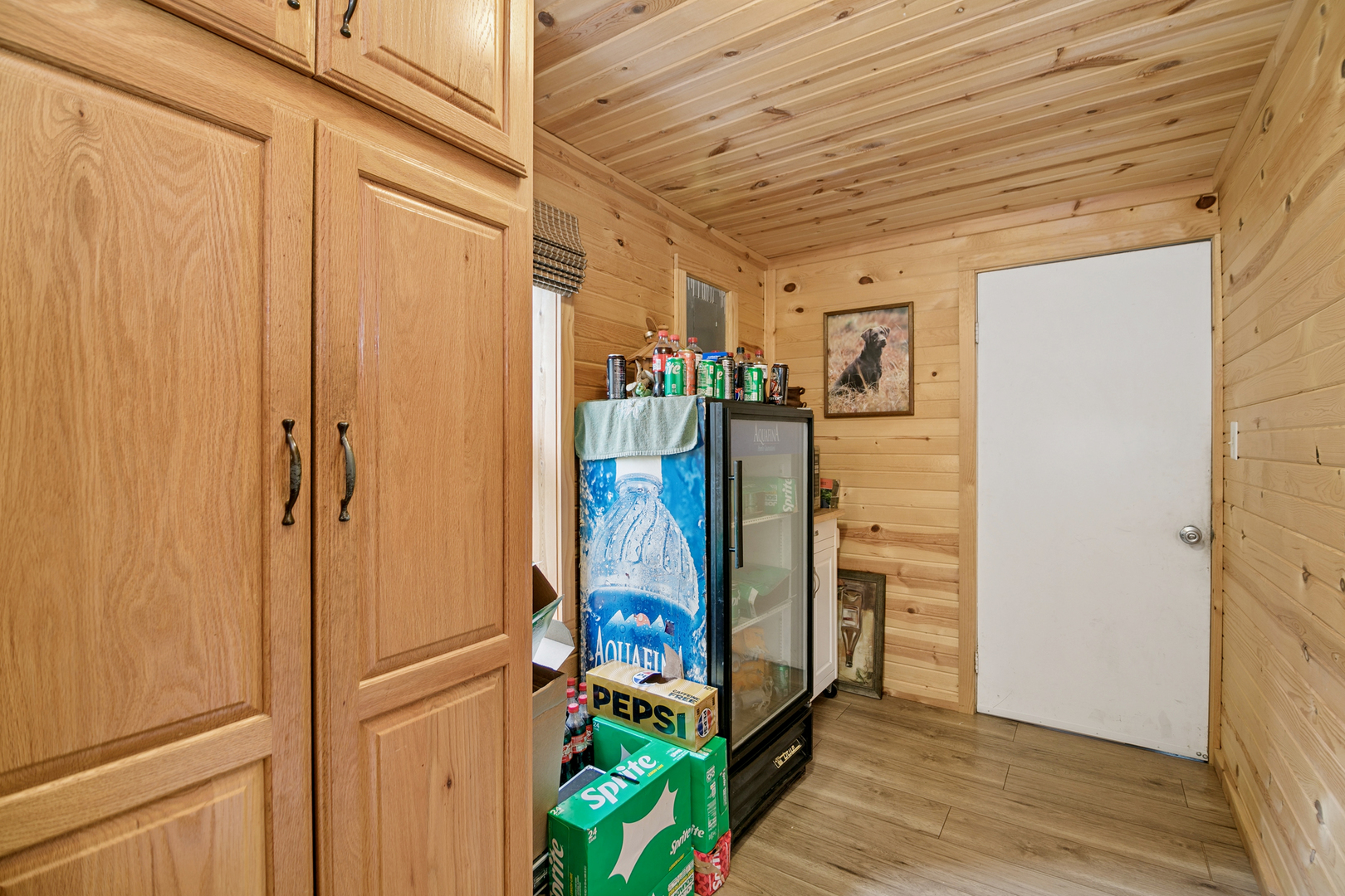889 Armour Road Property Photo 7