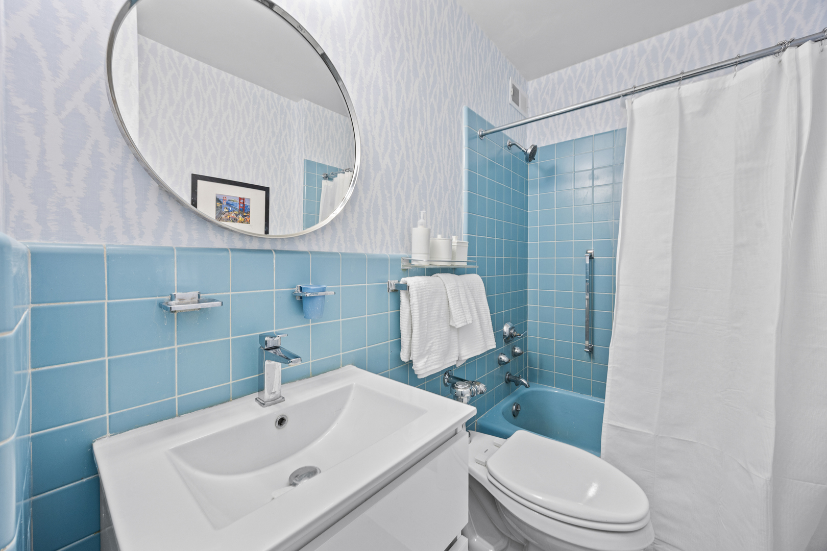 1000 N Lake Shore Drive 808 Property Photo 20