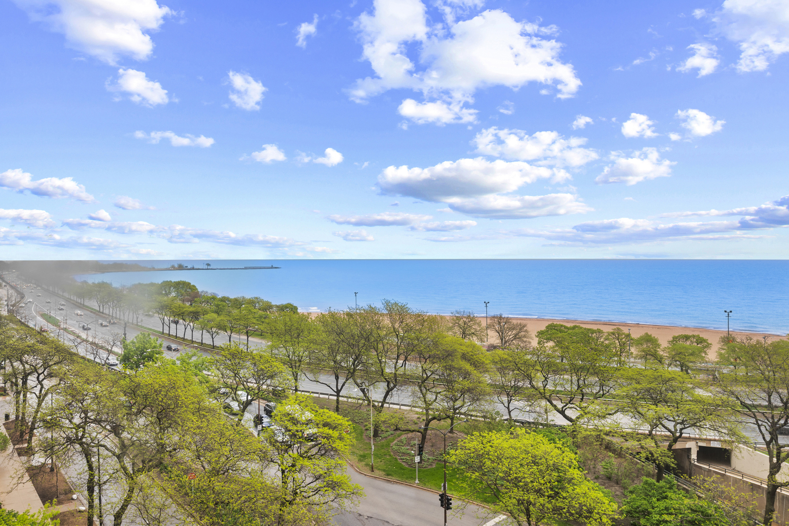 1000 N Lake Shore Drive 808 Property Photo 31