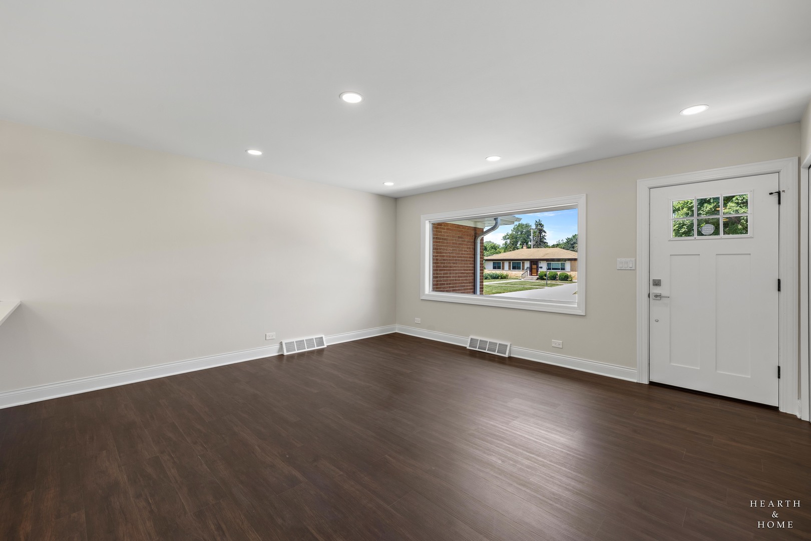 49 King Lane Property Photo 16