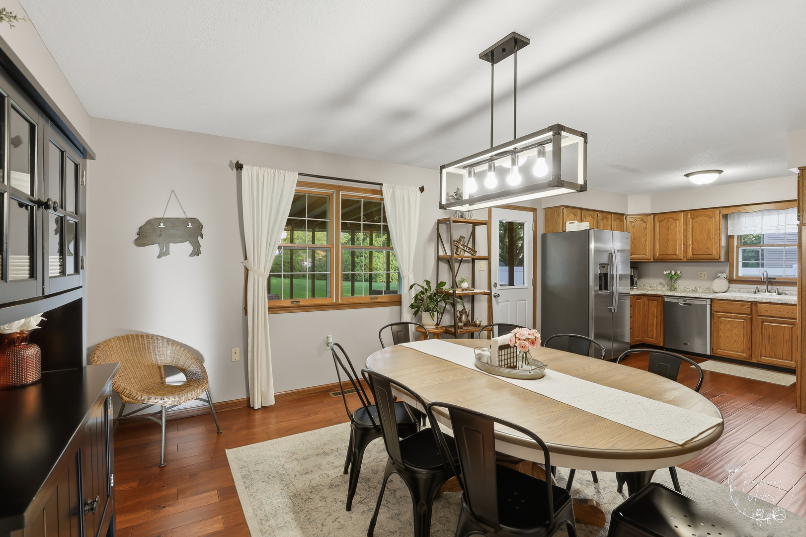 1362 Mill Pond Road Property Photo 2