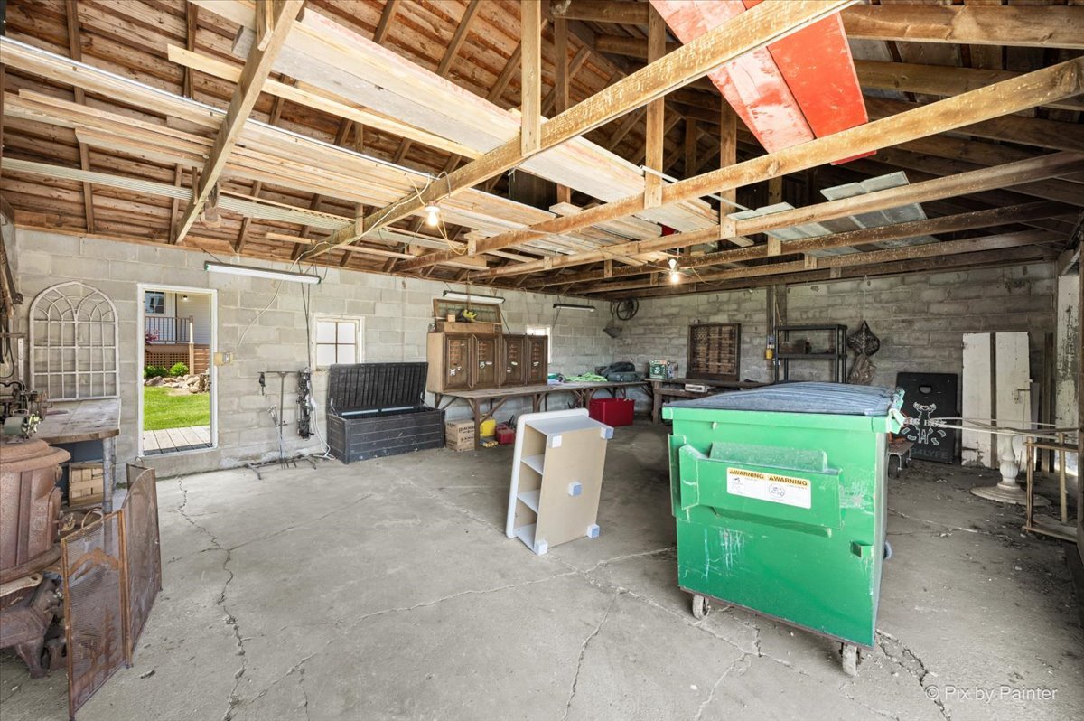 16614 Harmony Road Property Photo 22