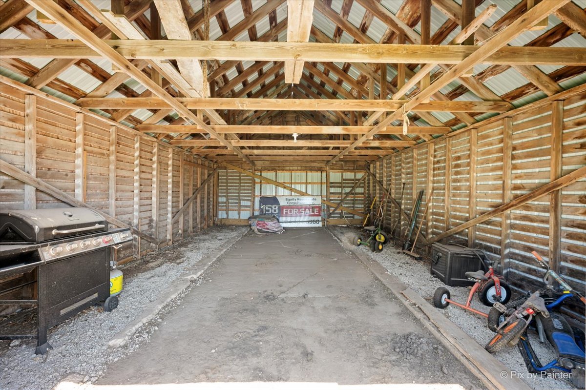 16614 Harmony Road Property Photo 24