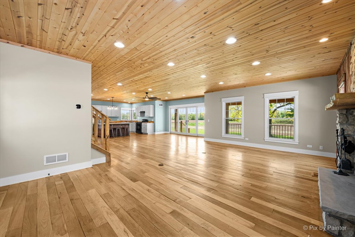 16614 Harmony Road Property Photo 54