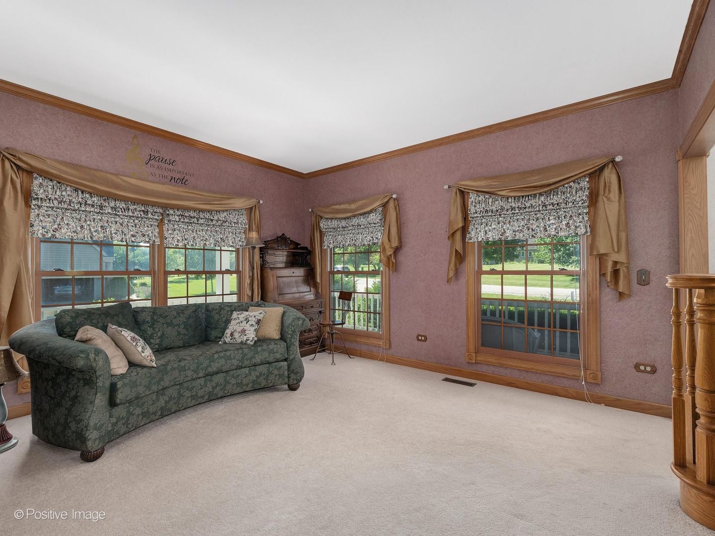 38w070 Spring Green Way Property Photo 9