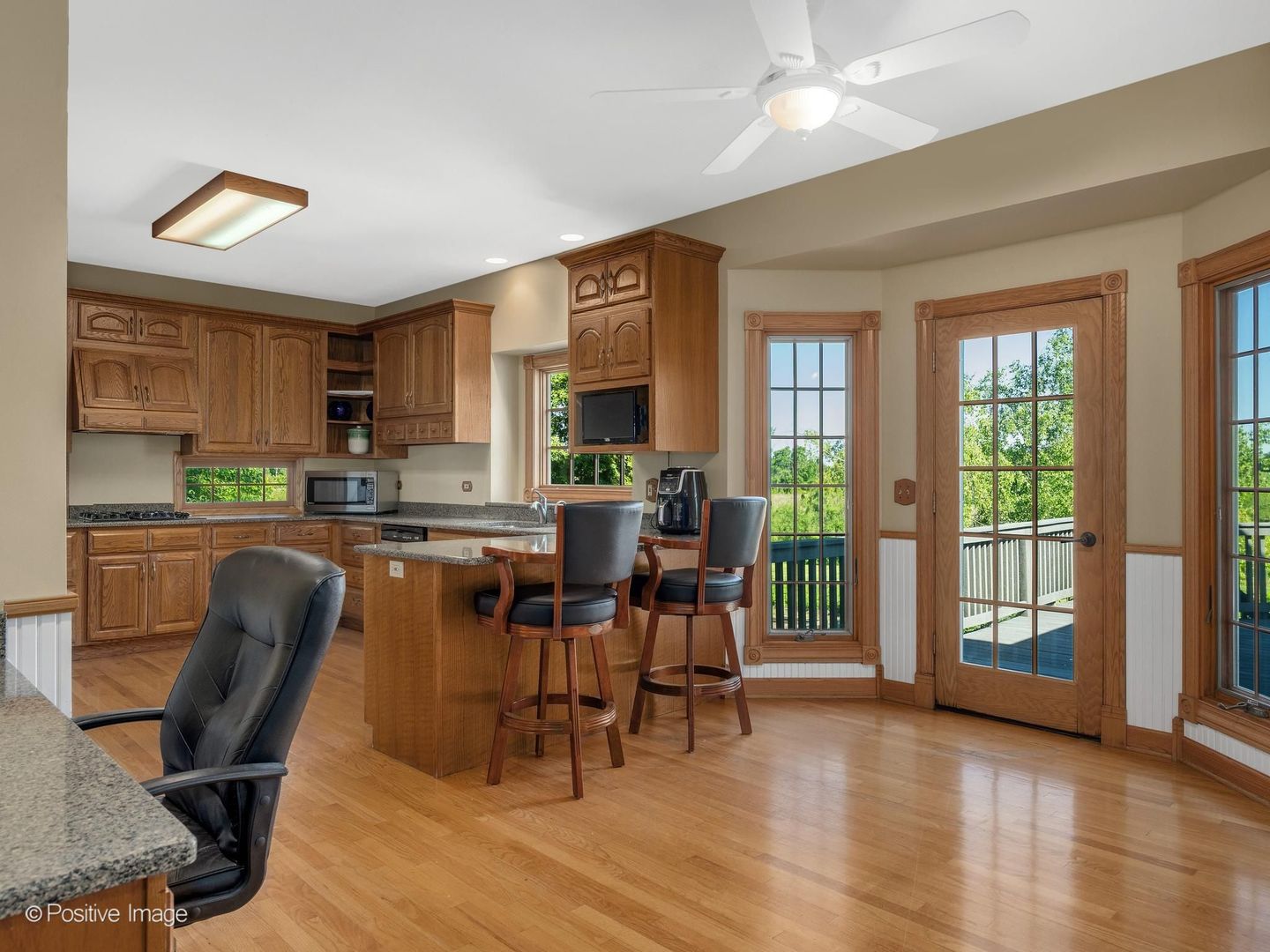 38w070 Spring Green Way Property Photo 17
