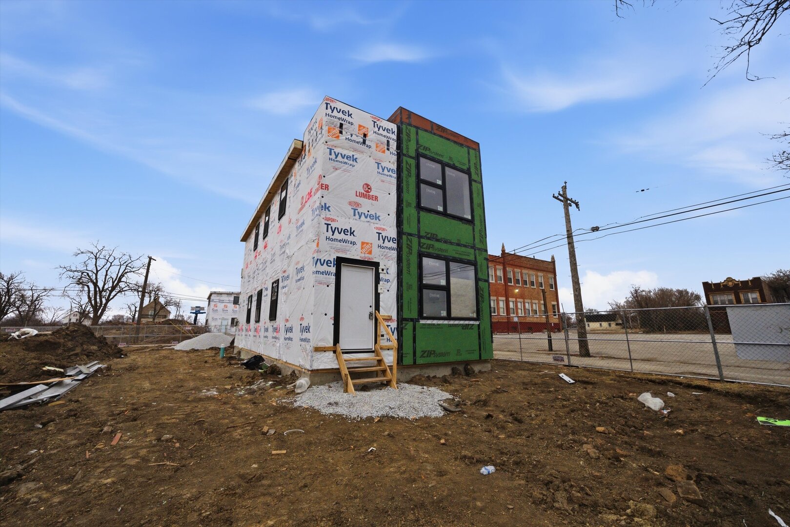 1327 Shields Avenue Property Photo 4