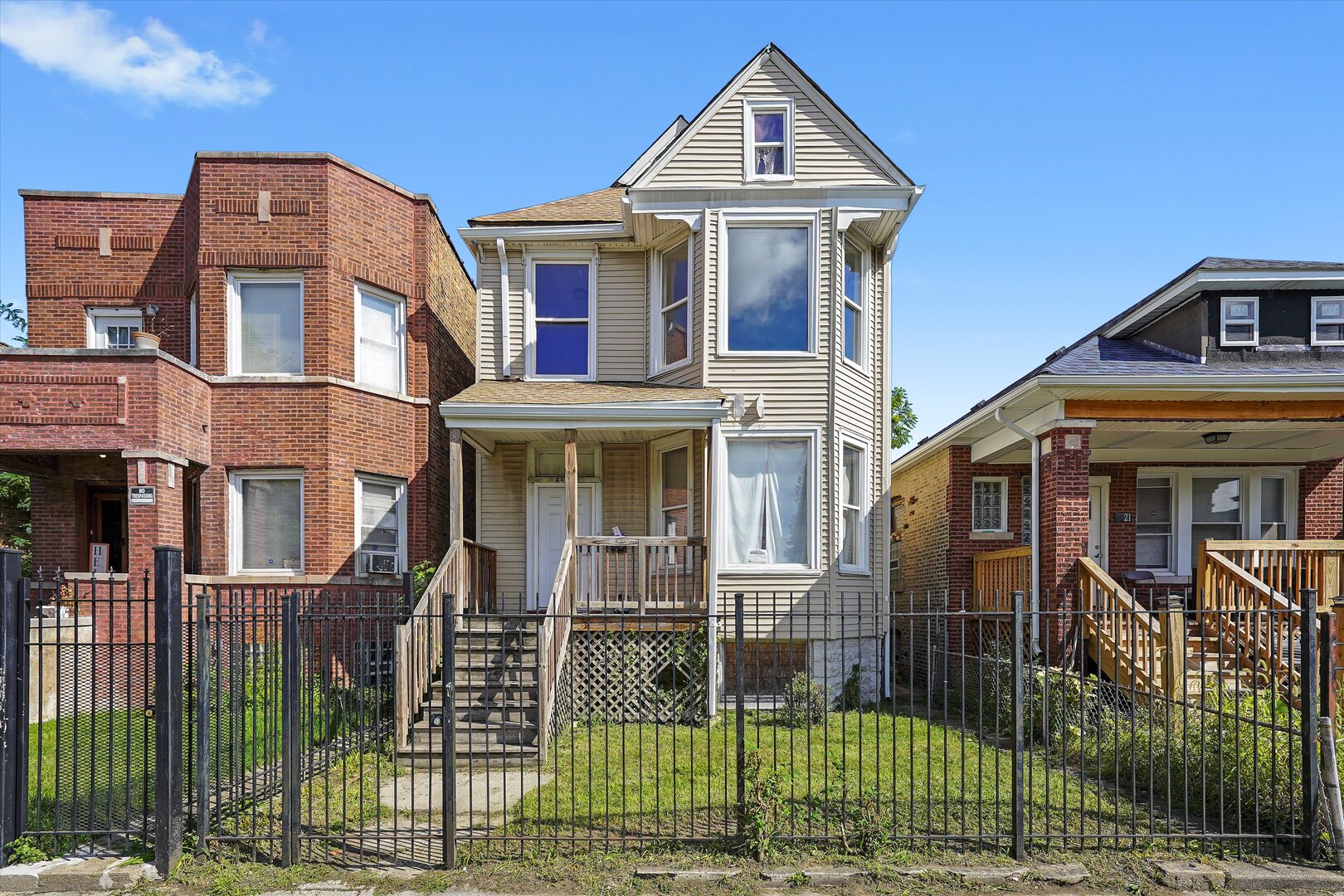 6619 S Maryland Avenue Property Photo 1