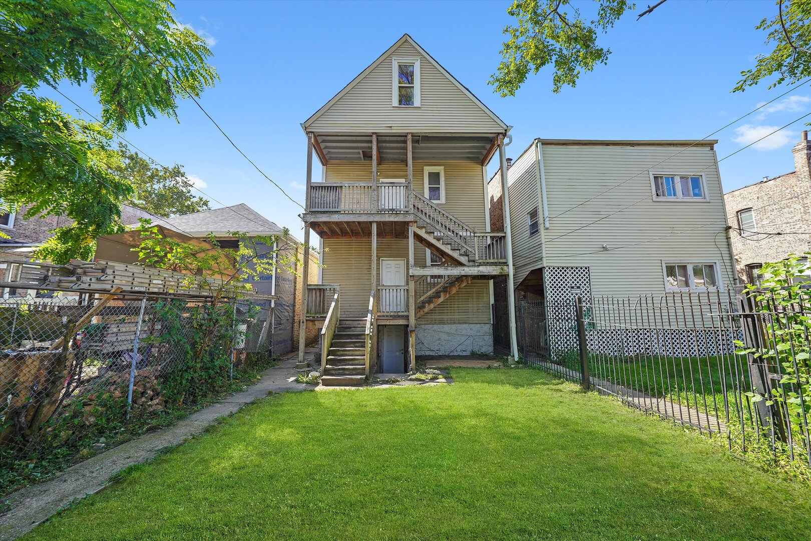 6619 S Maryland Avenue Property Photo 23