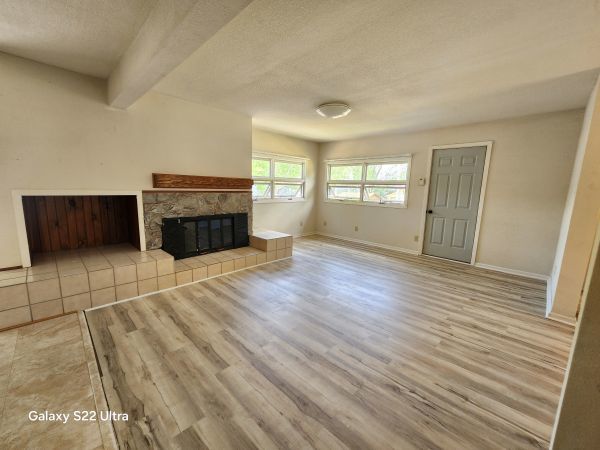 1602 S Highland Avenue Property Photo 8