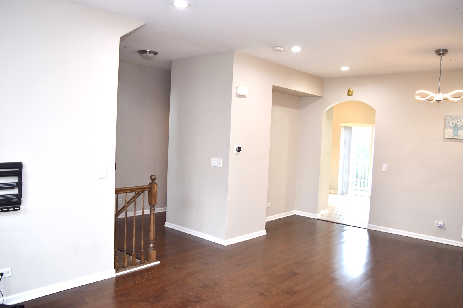 1260 Evergreen Avenue Property Photo 4