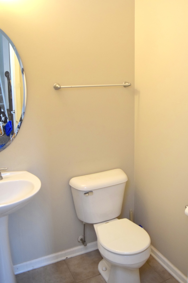 1260 Evergreen Avenue Property Photo 6