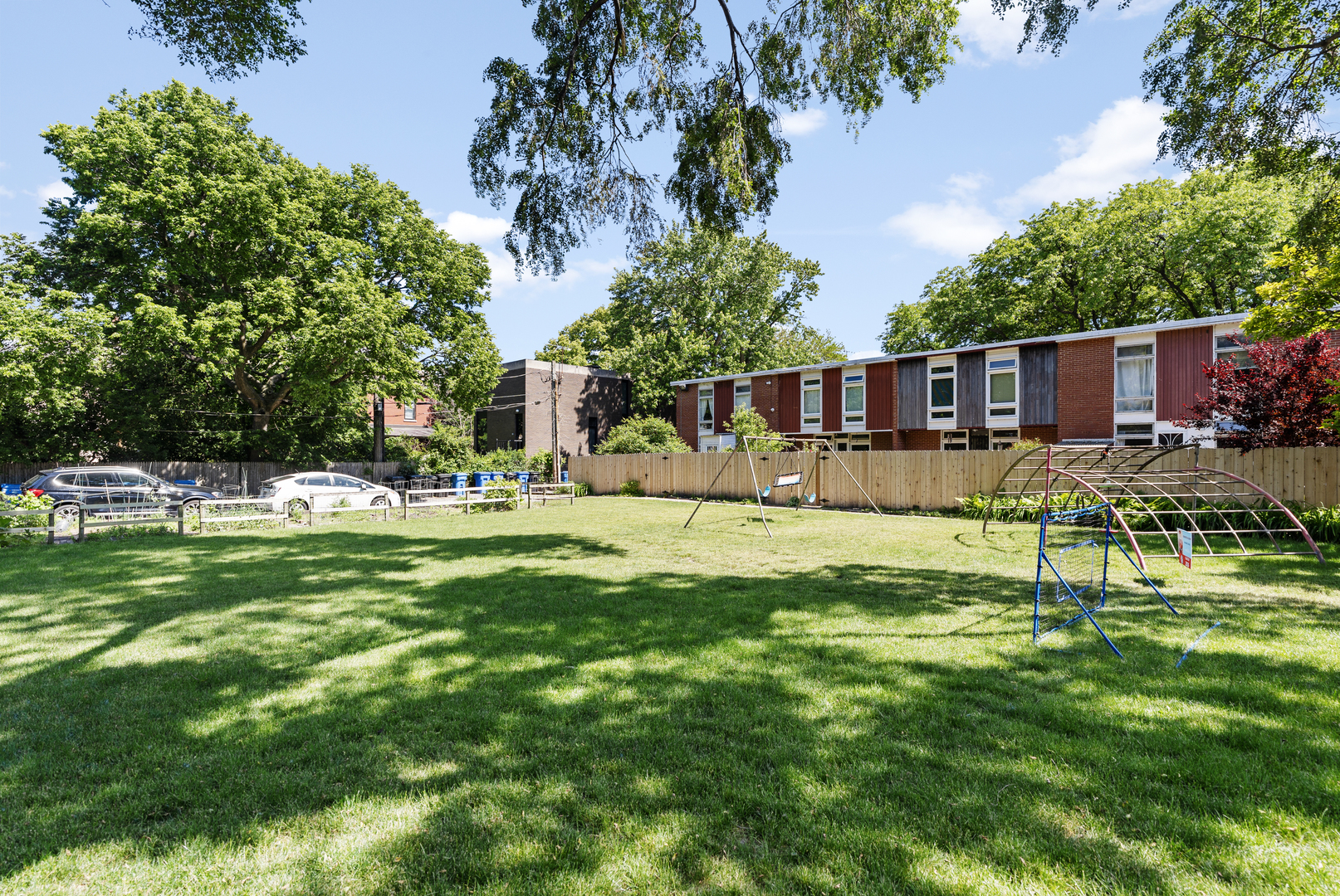 4753 S Woodlawn Avenue Property Photo 21