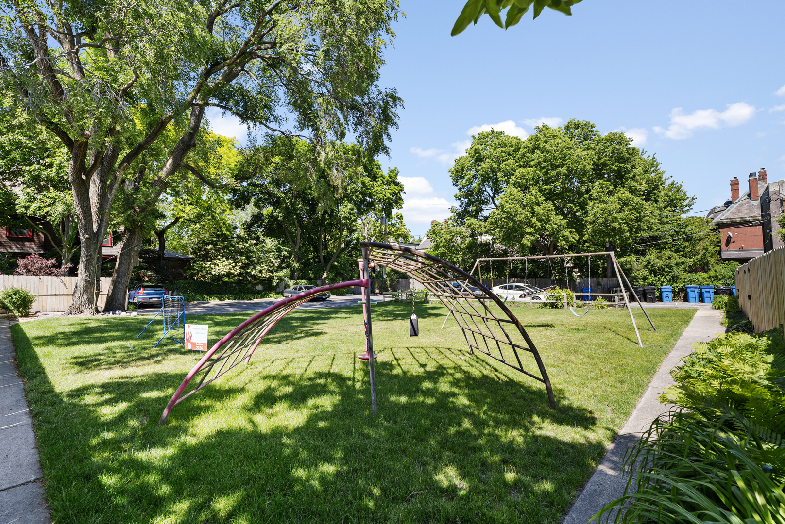 4753 S Woodlawn Avenue Property Photo 22