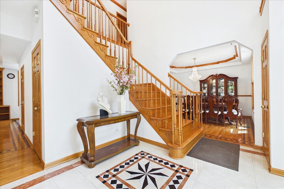 238 Westmoreland Drive Property Photo 3