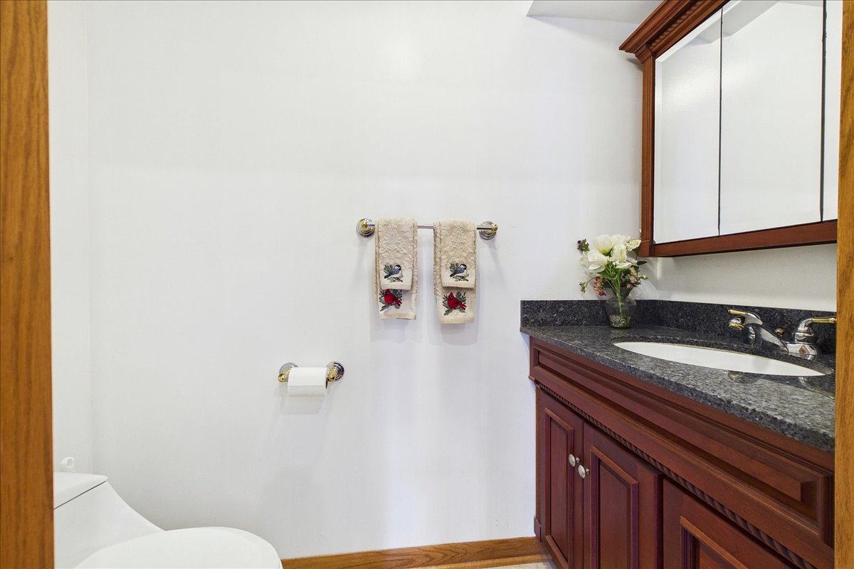 238 Westmoreland Drive Property Photo 15
