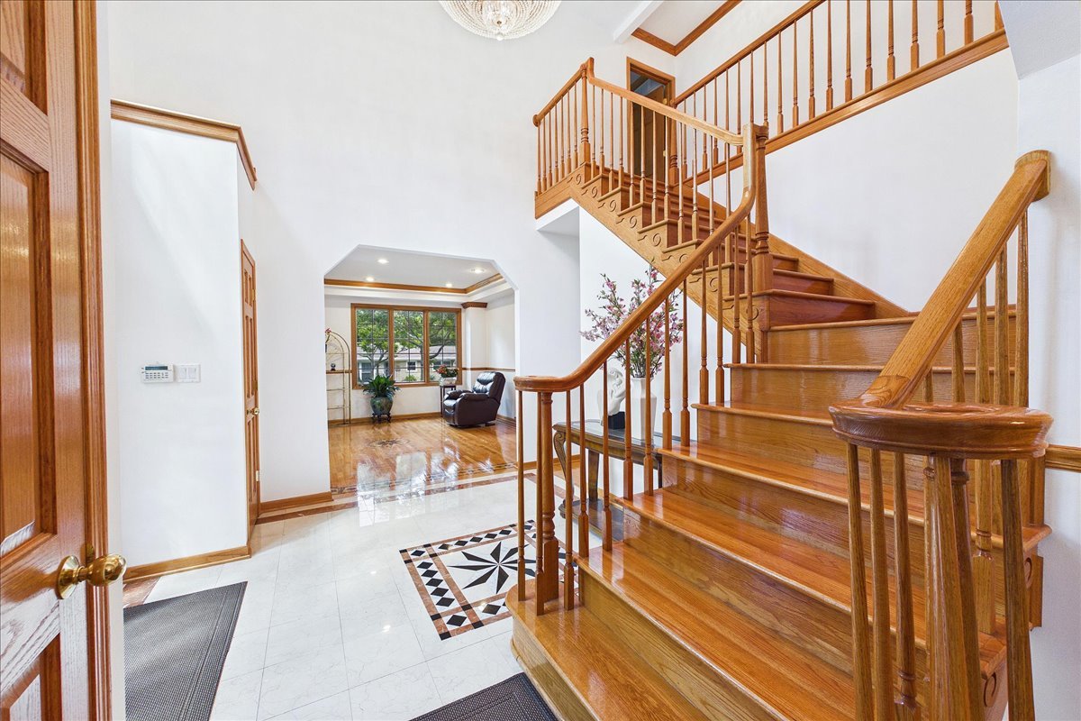 238 Westmoreland Drive Property Photo 16