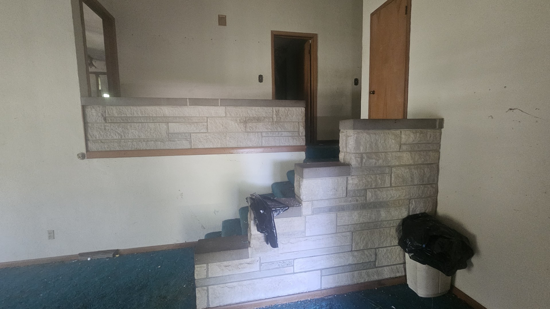 12675412 Property Photo 8