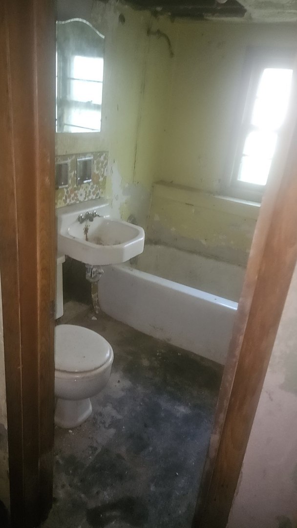 12675412 Property Photo 10
