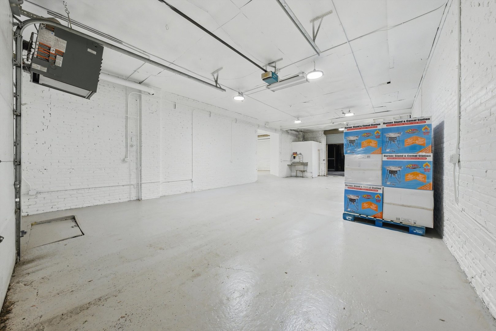 2290 S Blue Island Avenue Property Photo 16