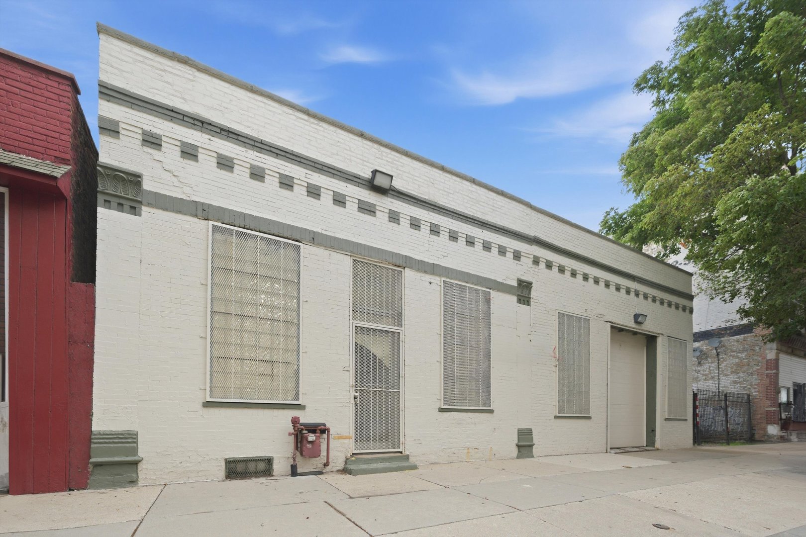2290 S Blue Island Avenue Property Photo 19