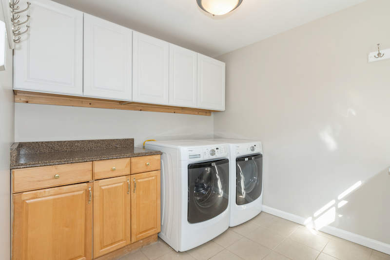 1297 Edgewood Road Property Photo 7
