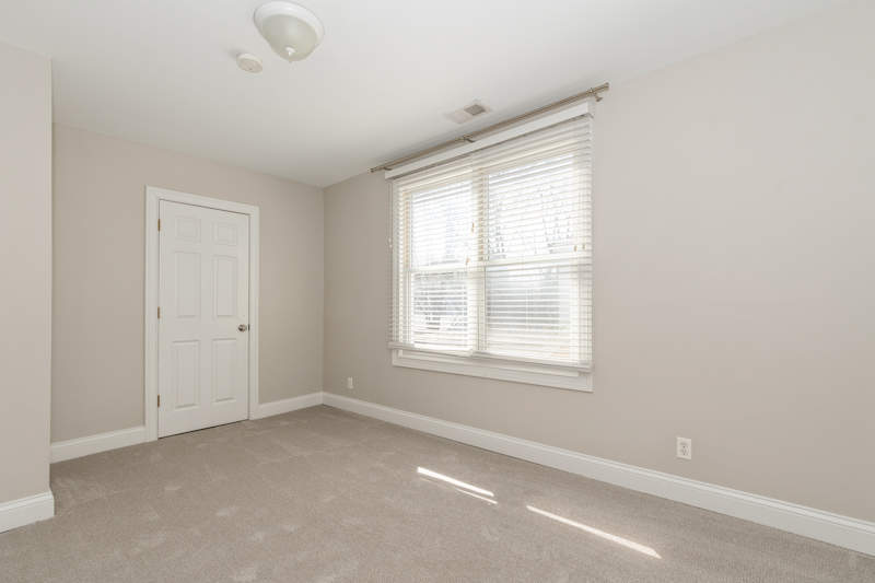 1297 Edgewood Road Property Photo 12