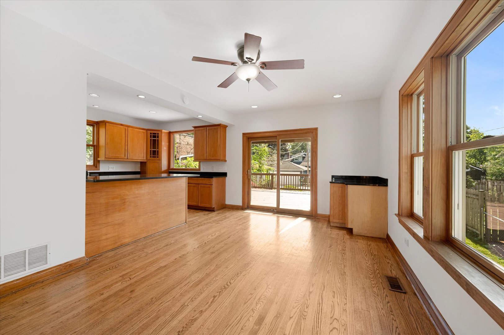 602 Highland Avenue Property Photo 8
