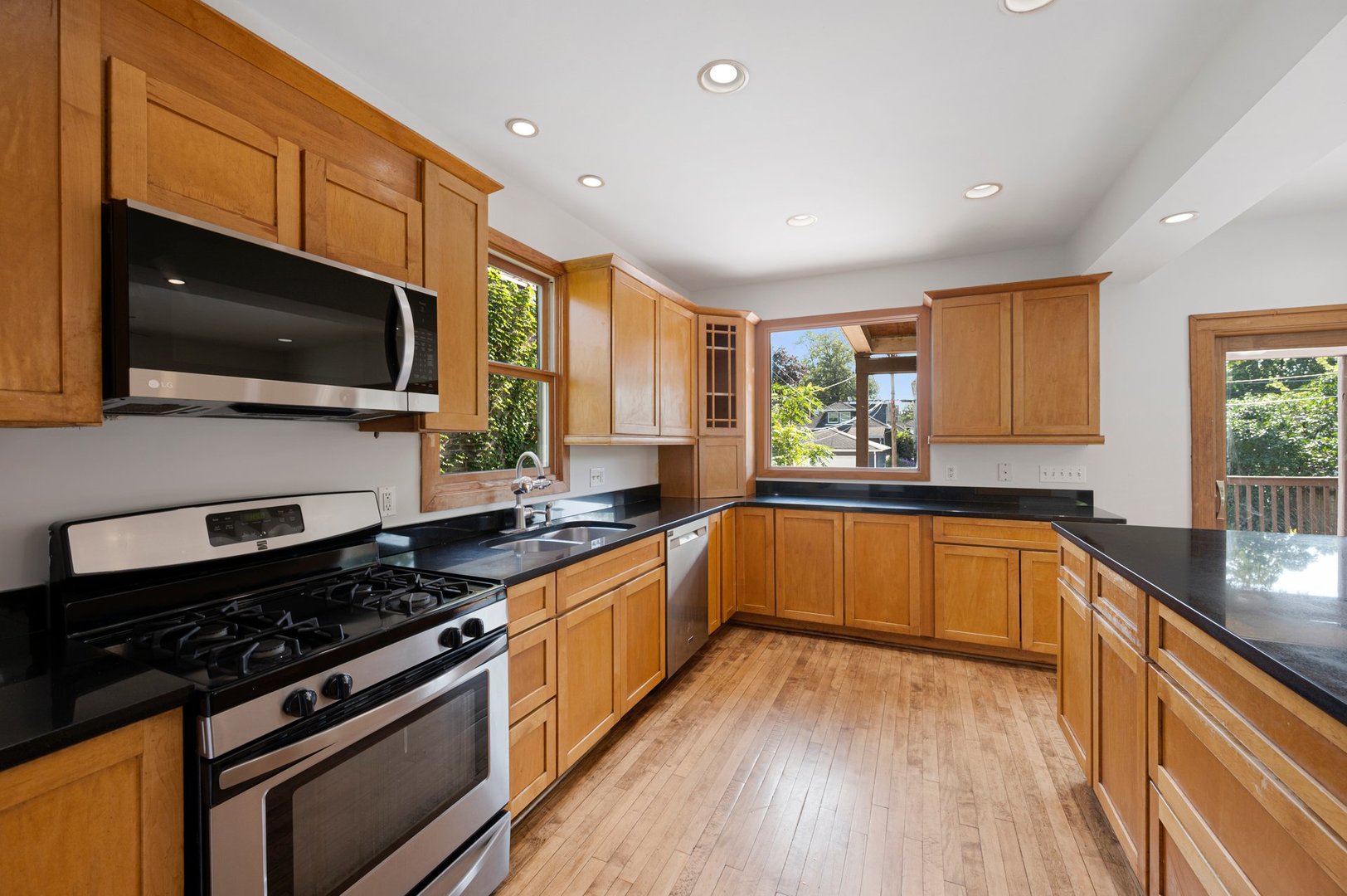 602 Highland Avenue Property Photo 11