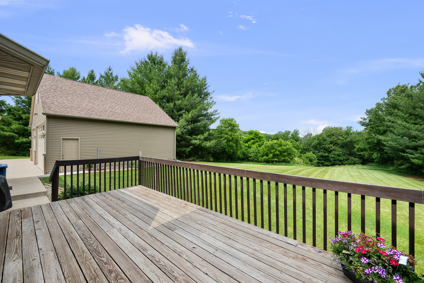2608 W 3rd Street Property Photo 53