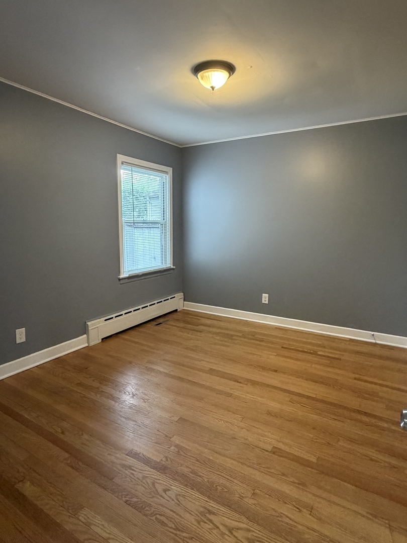 1024 S Wolf Road Property Photo 3