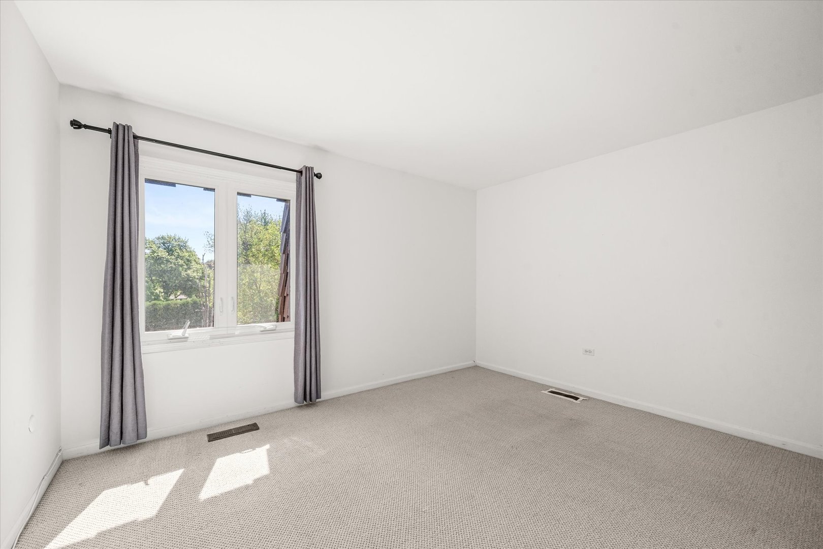 1730 W Galena Boulevard 304e Property Photo 16