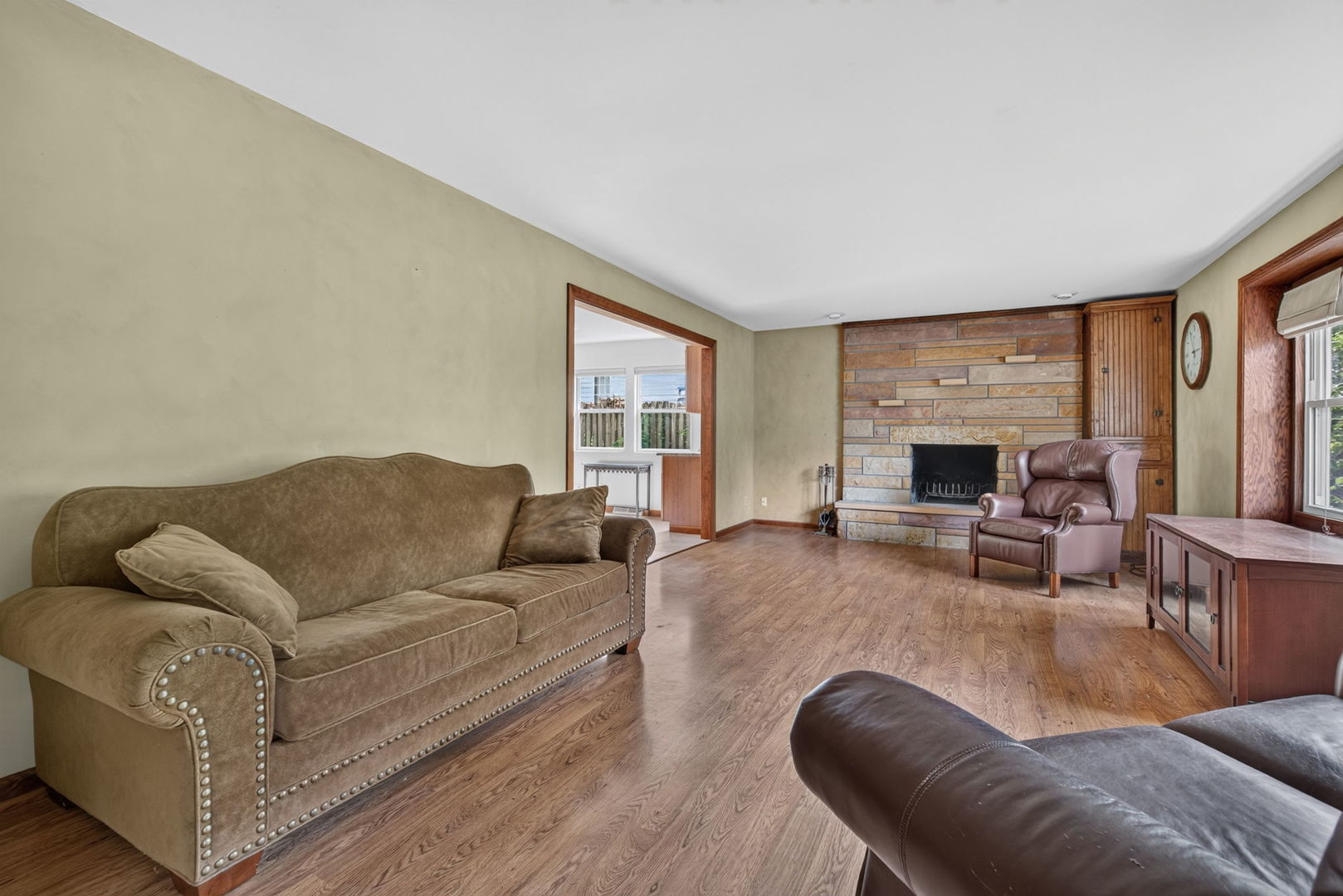 910 N Marley Road Property Photo 3