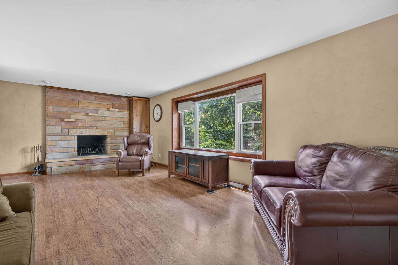 910 N Marley Road Property Photo 4