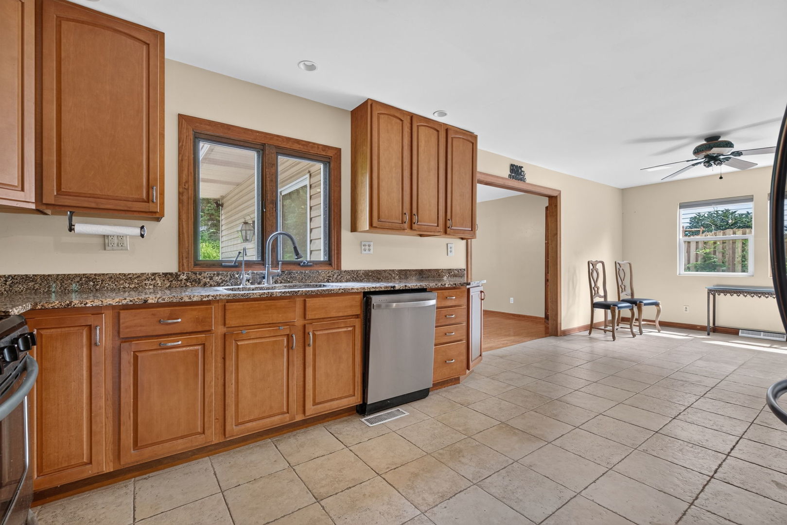 910 N Marley Road Property Photo 11