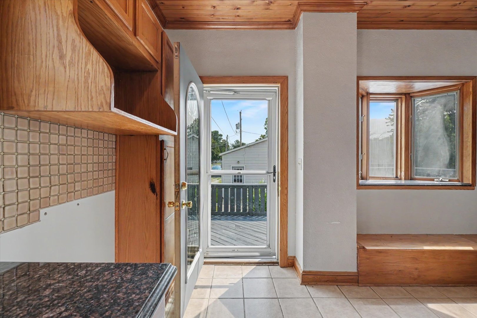 222 S Sangamon Avenue Property Photo 25
